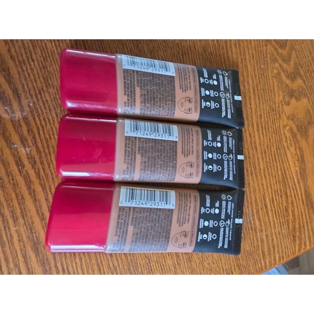 Lot of 3 L'Oréal Infallible Pro-Matte 24 Hr‎ Foundation 112 CLASSIC TAN  NEW